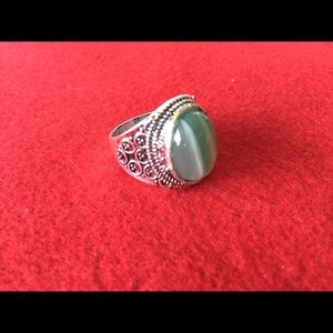 Jade stone sliver ring
